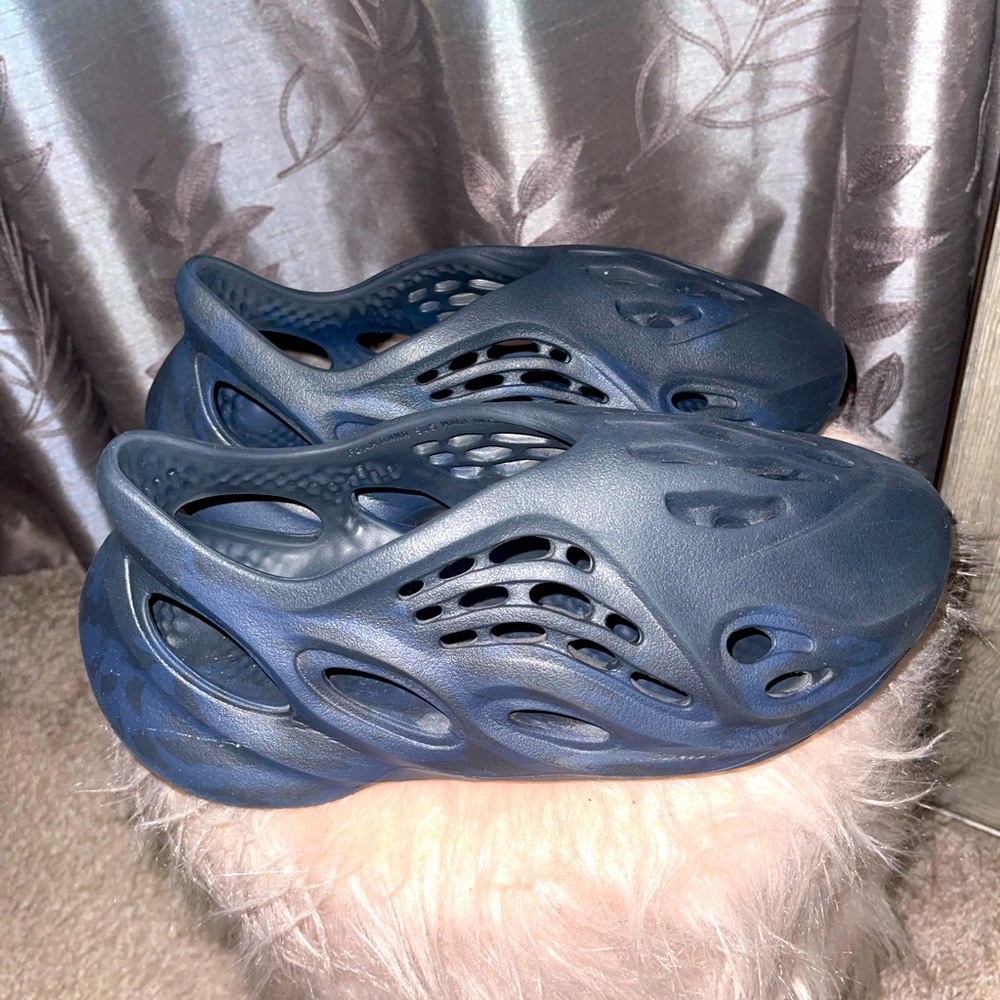 Yeezy Adidas Mineral Blue Foam Runners